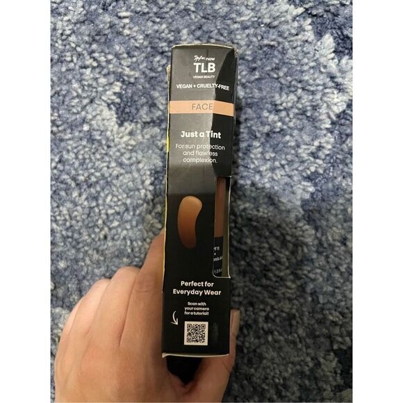TLB Vegan Beauty 3 in 1 Tinted Facial Moisturizer All Skin Tones New SPF 11 - Picture 4 of 6